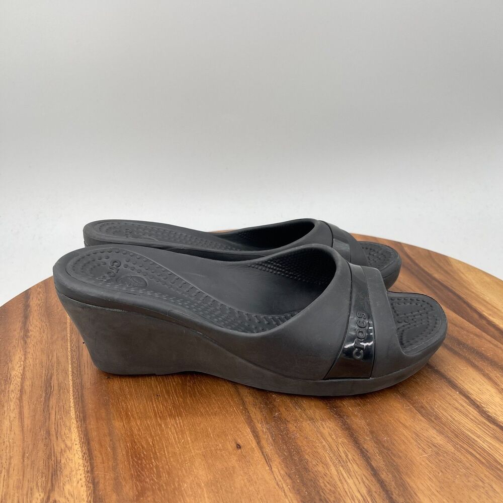 Crocs Sassari Sandals Womens Size 8 Black Wedge Heels Pumps Open Toe Slip Ons